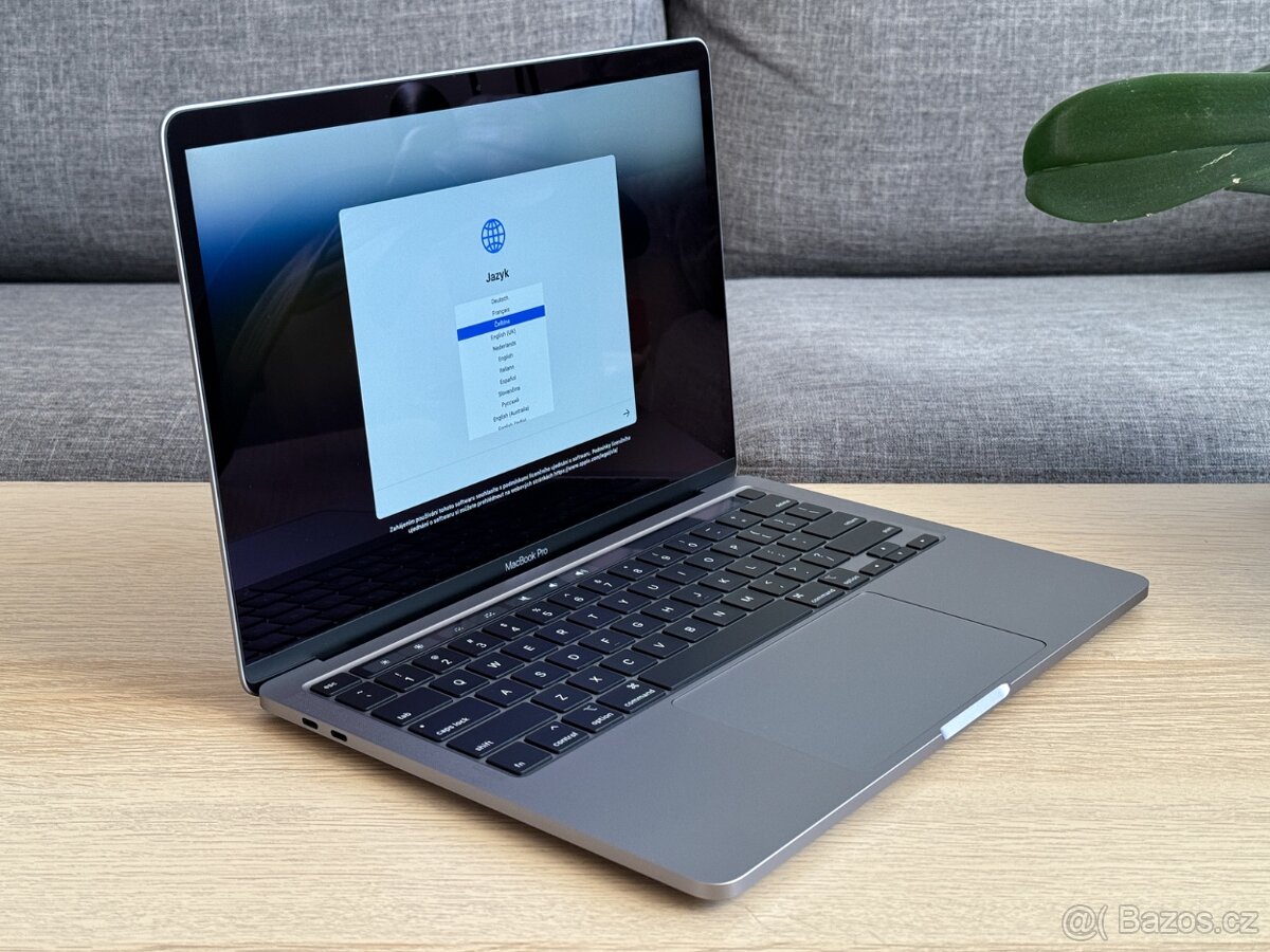 Apple MacBook Pro 13" (2020) 16GB/512GB - 100% STAV NOVÉHO - 2