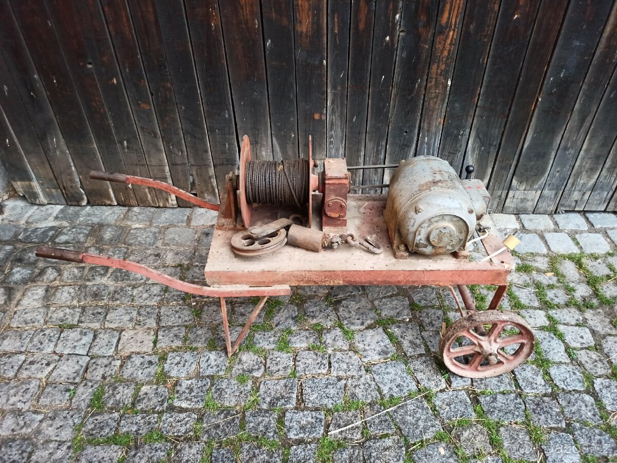 Stavební vrátek - 2