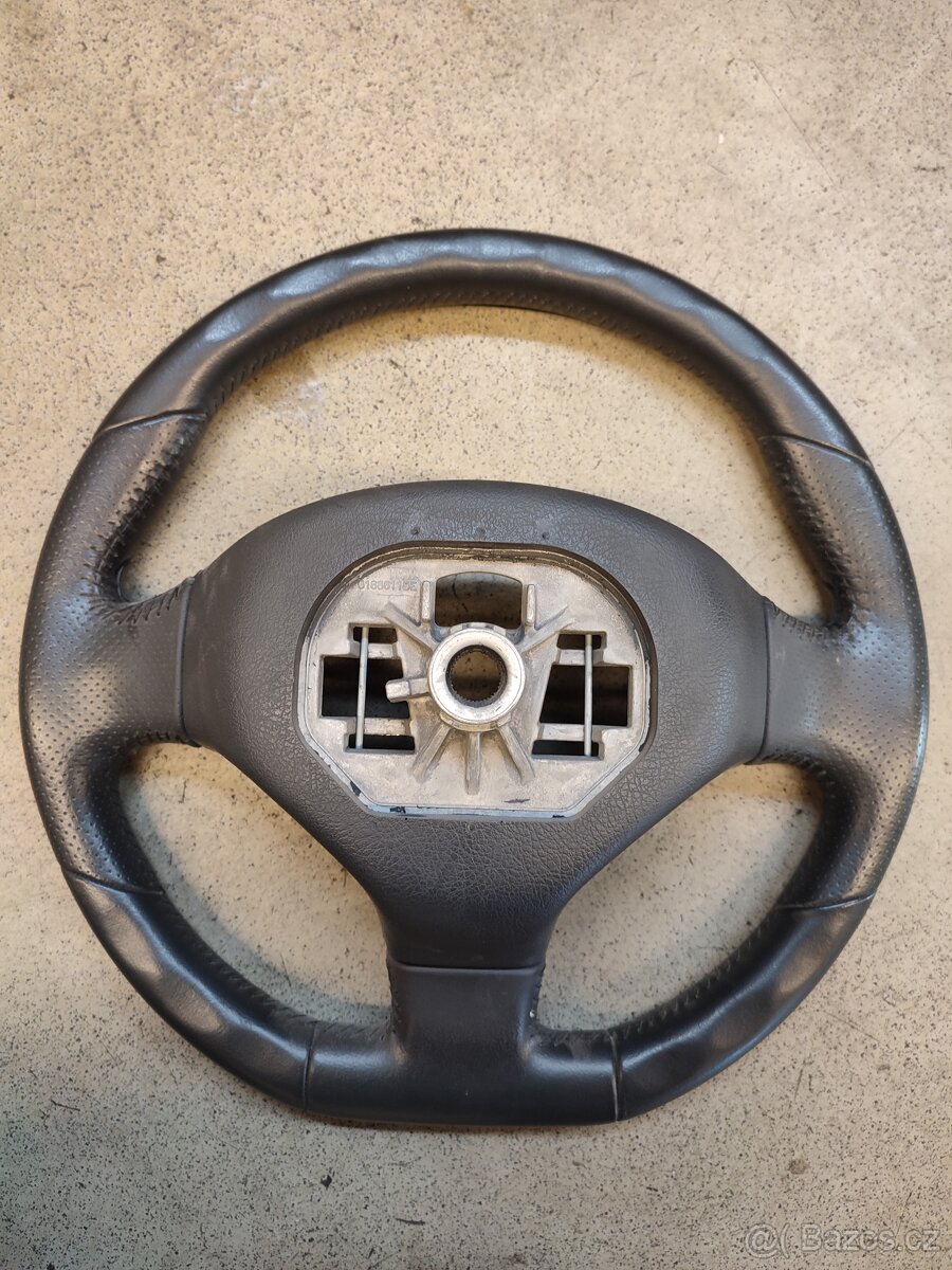 VOLANT PEUGEOT 5008 96877731ZE - 2