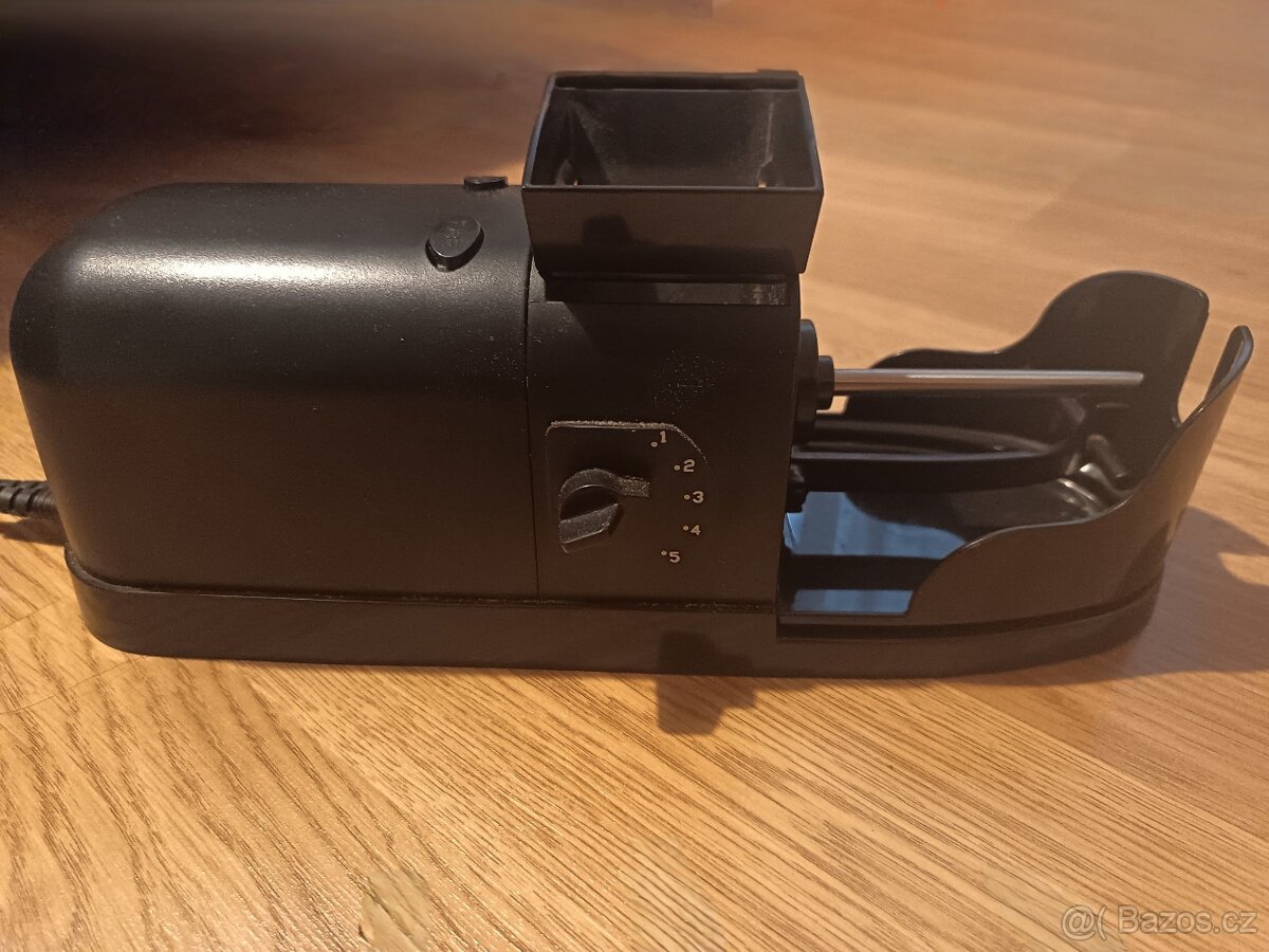 El.plicka cigaret+dutinky - 2