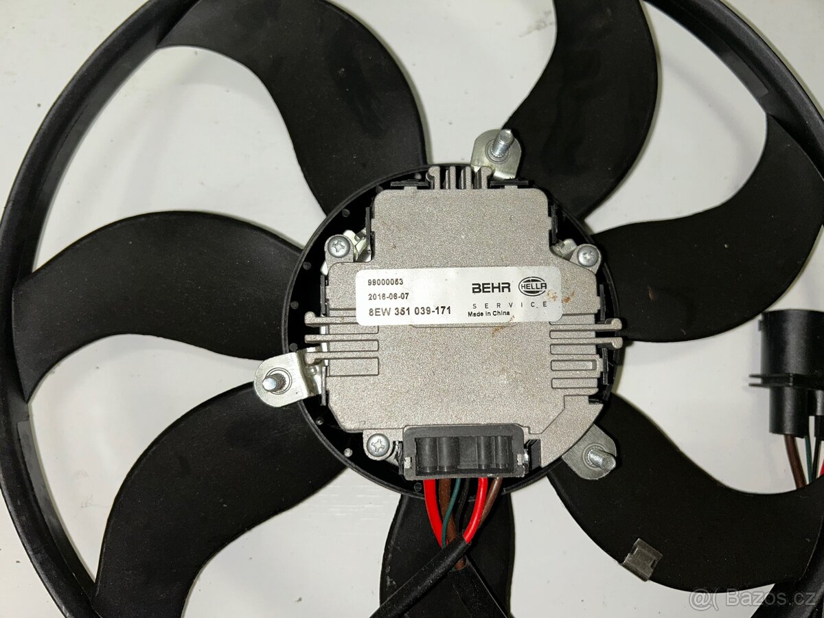 Ventilátor chladiče – HELLA / BEHR 8EW 351 039-171 - 2