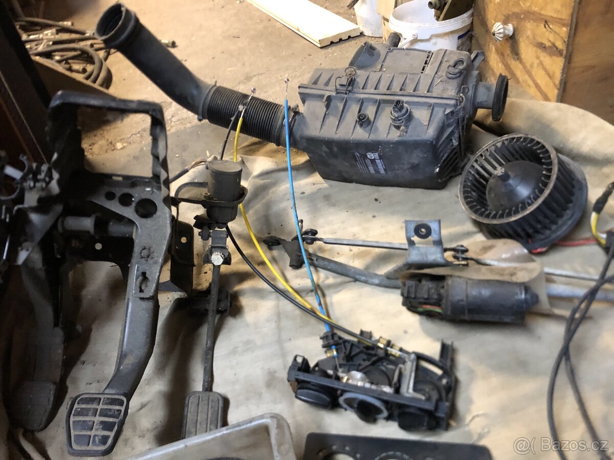 Díly VW Polo III Classic 6V2 - 2