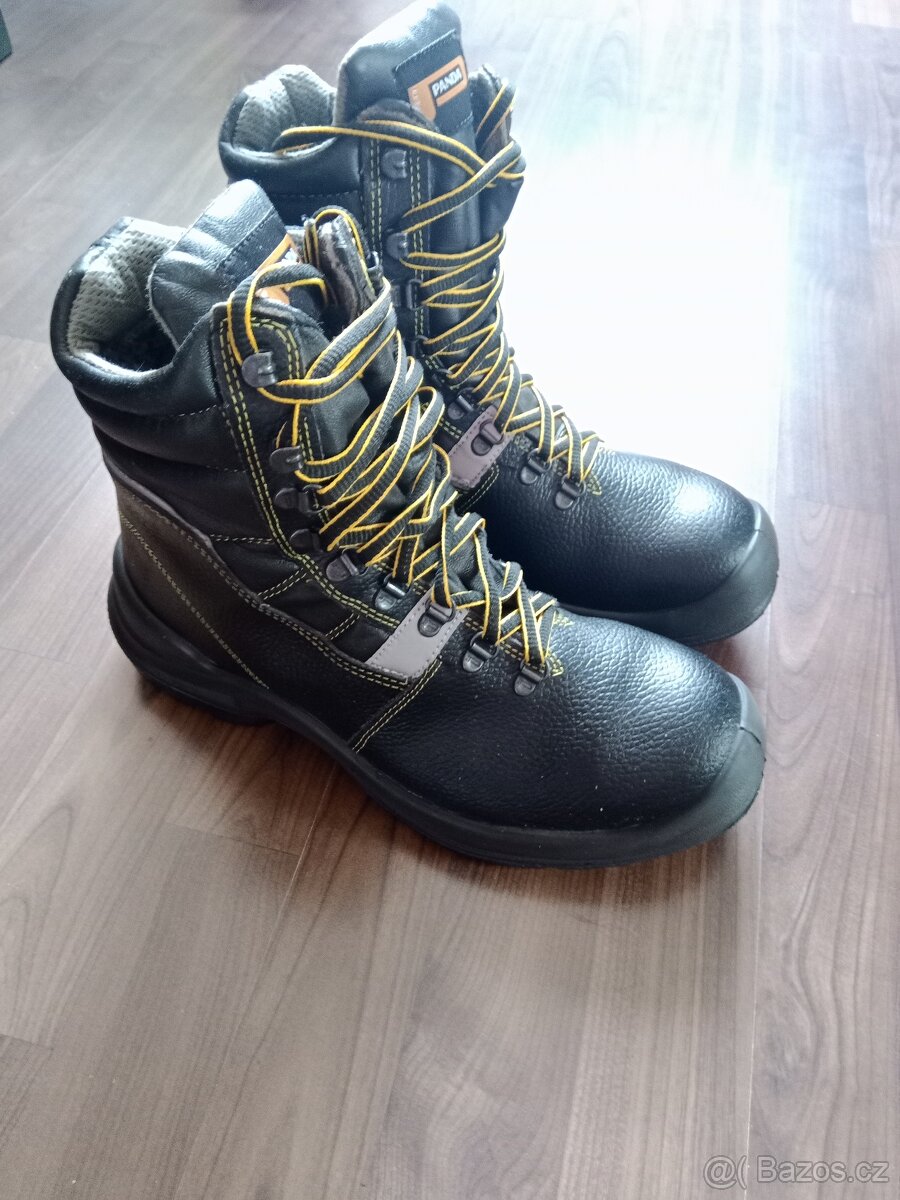 Pracovní zimní obuv zn.PANDA - 2