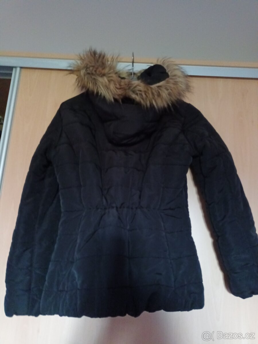 Zimní bunda s kapucí - 2