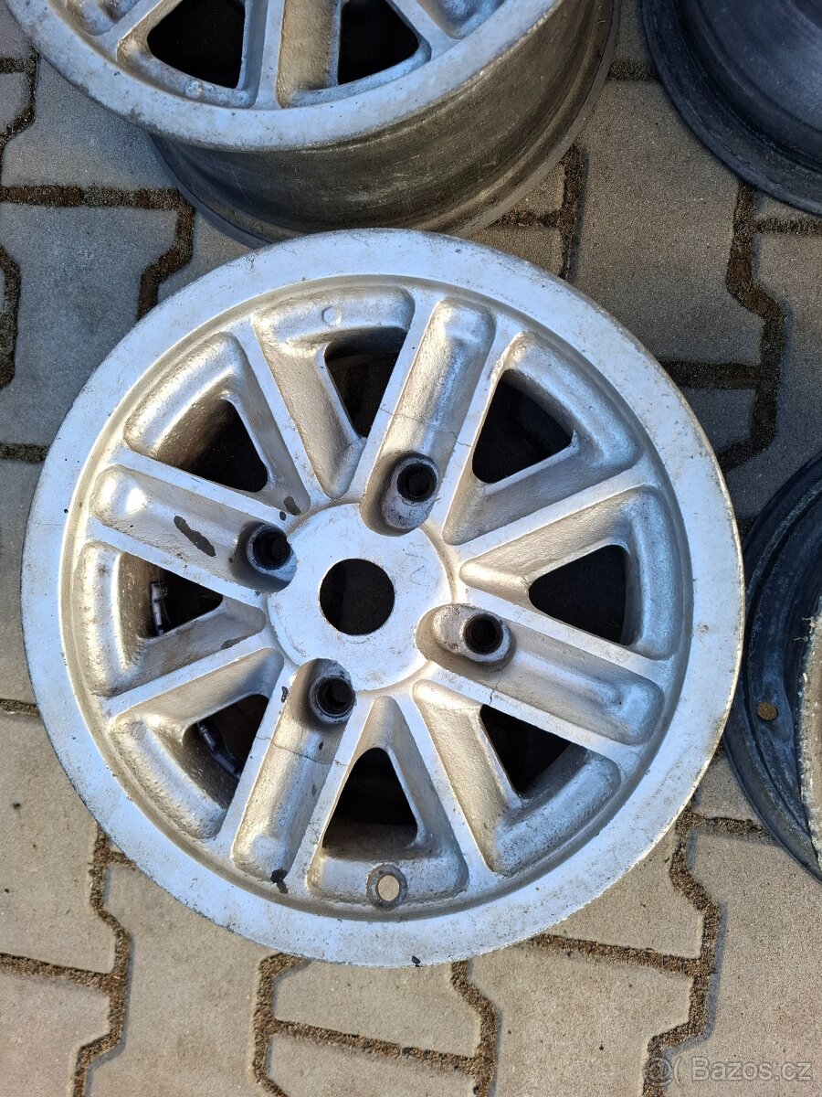 Elektronová kola na vozy škoda 120S 130LR Formula MTX - 2