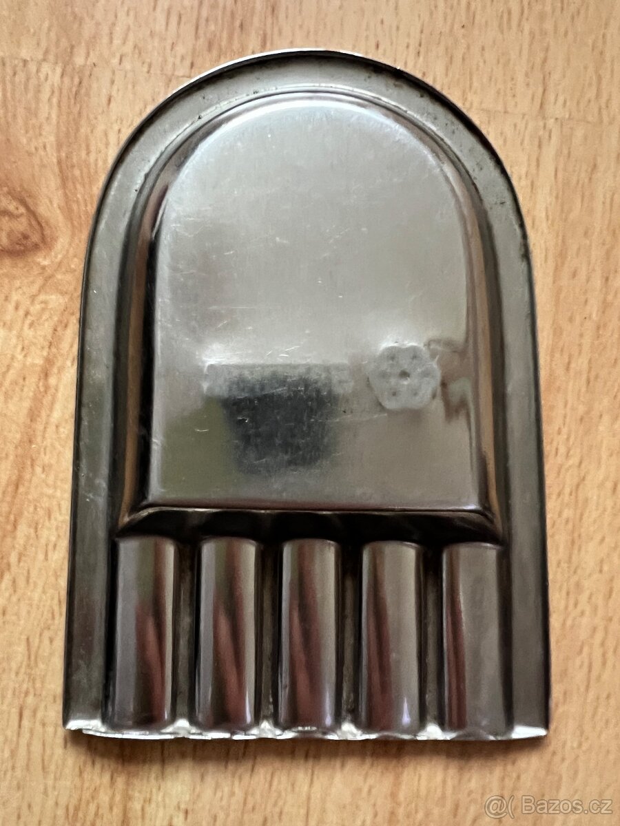 SANDRIK popelník - 2