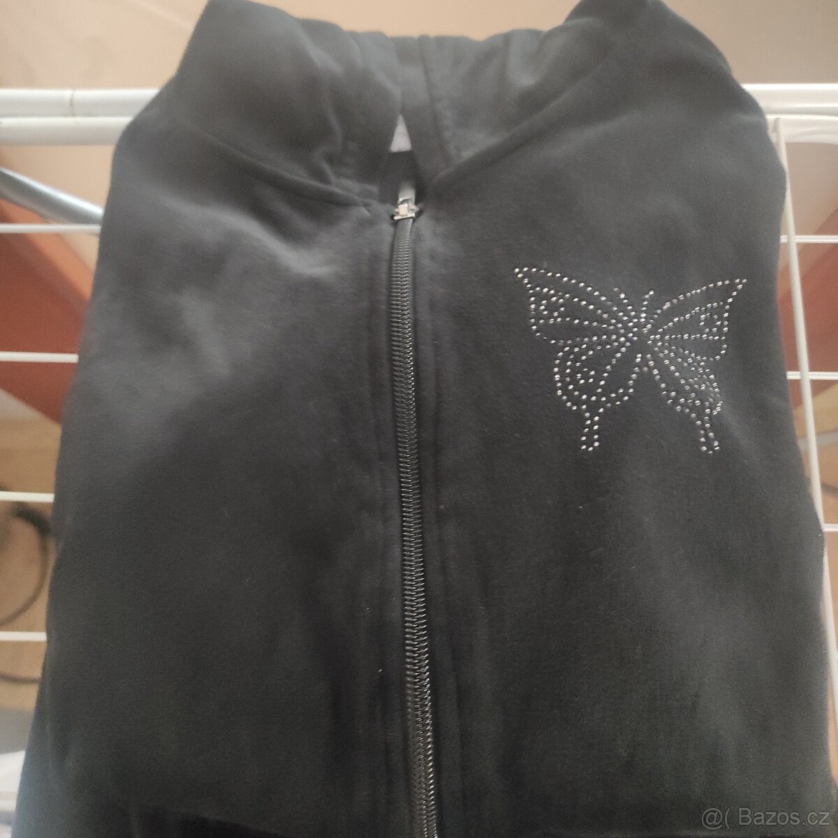 Mikina a tepláky vel. 140 - 2