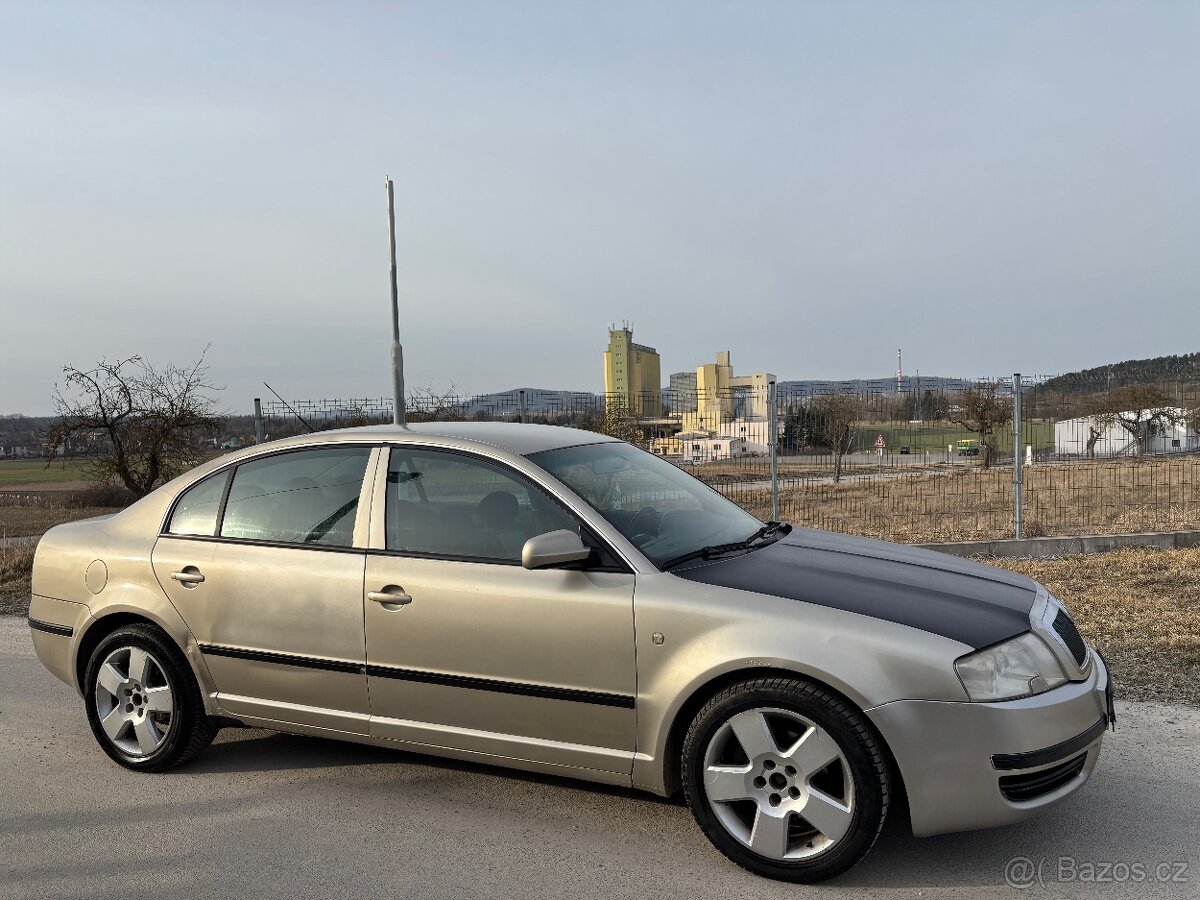 Škoda Superb 1.9 TDI 96kw - 2