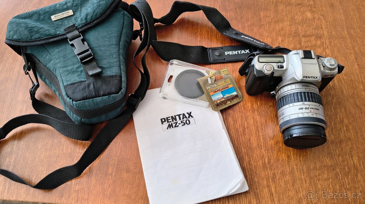 Kinofilmová zradlovka PENTAX MZ-50 s příslušenstvím - 2