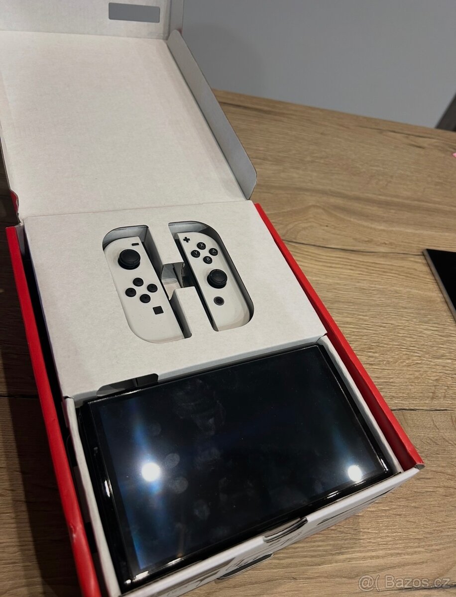 Nintendo Switch OLED - 2
