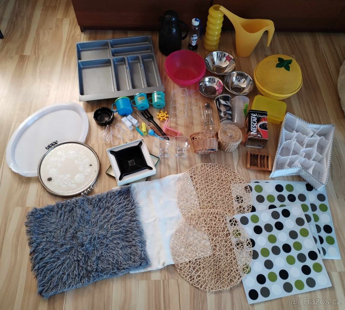 Set nádobí a potřeb do kuchyně a do domácnosti - 2