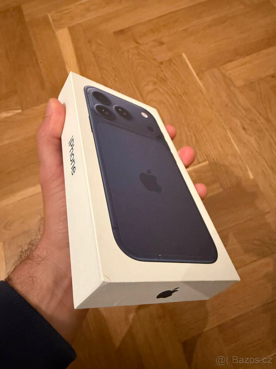 Nový Apple iPhone 17 PRO, 256GB, modrý - 2