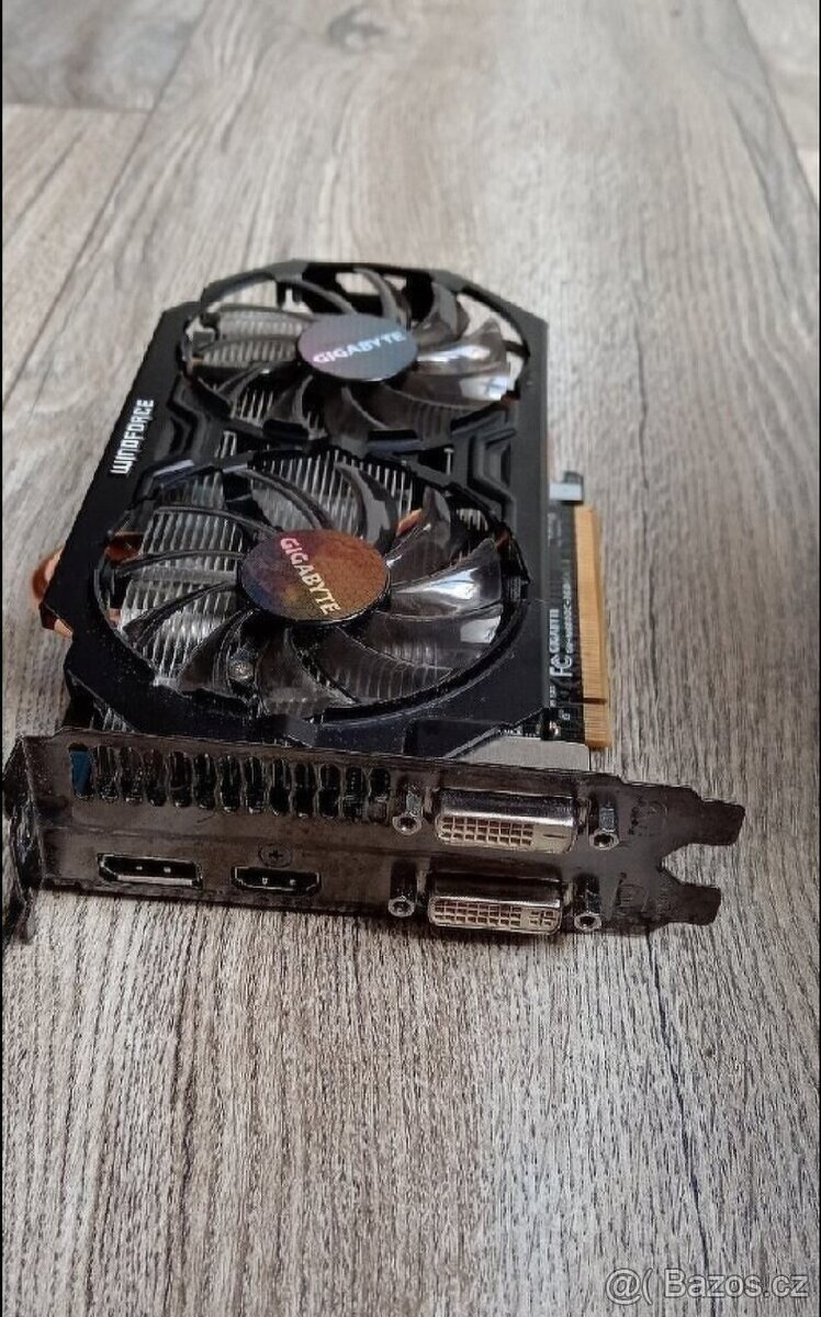 Gigabite Windforce GeForce GTX 650 3G GDDR5 - 2