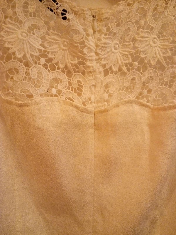 šaty smetanové s krajkou - 2