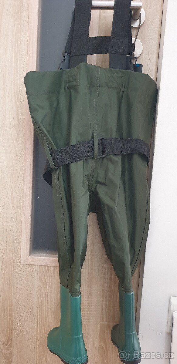 Krásné nenošené broďáky - 2