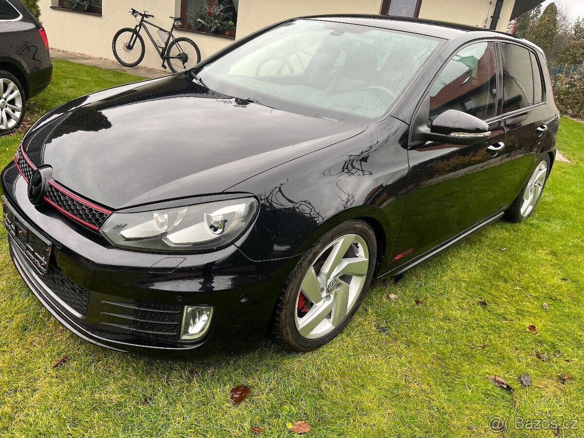 Volkswagen Golf 6 GTI 2.0 tsi DynAudio Xenon DCC kamera - 2