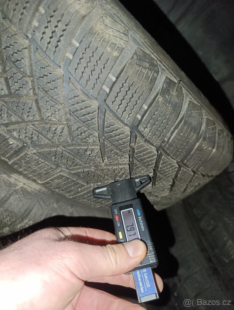 15´´ Zimni Hyundai I20 185/65 R15 4x100 - 2