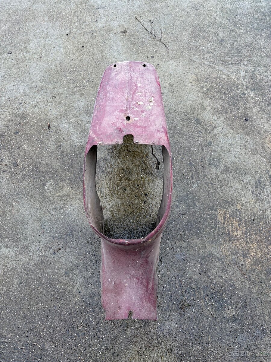 Podsedlový plech jawa 50 - 555 - 2