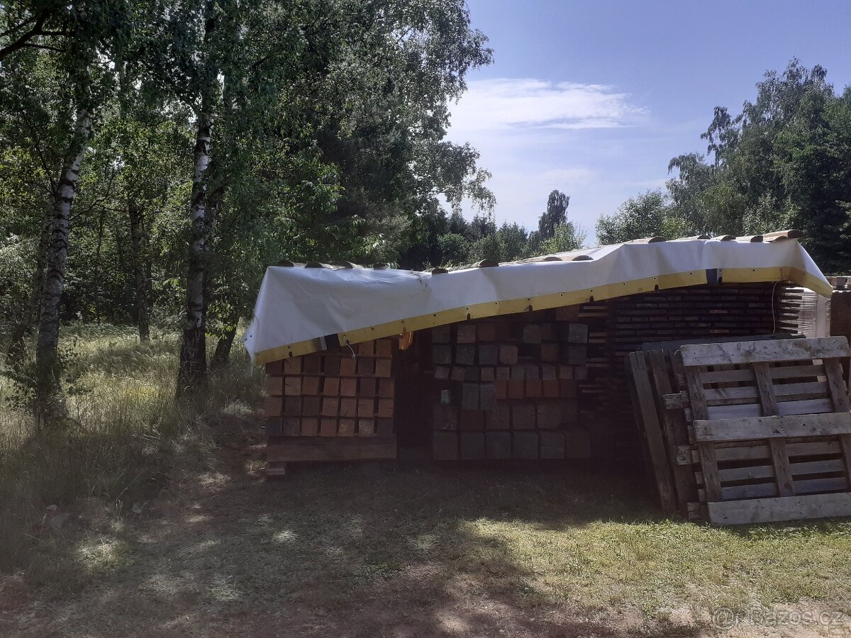 Hoblované trámky na přístřešek pergolu - 2