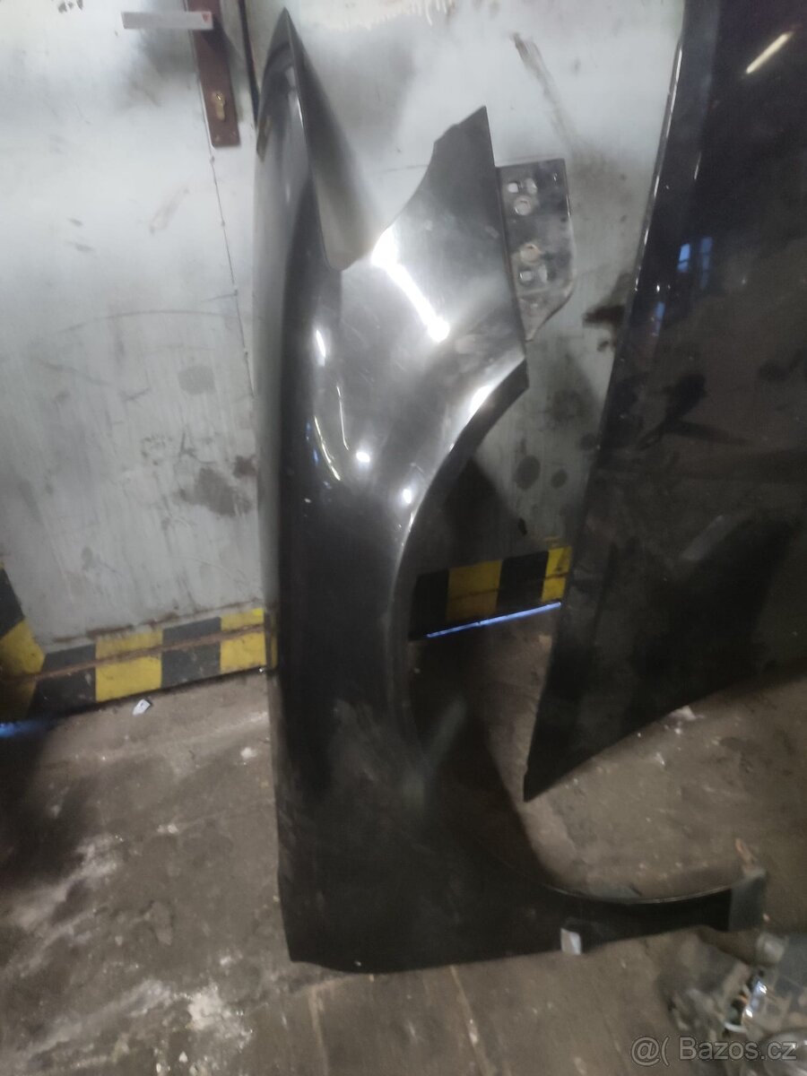 VW PHAETON - DÍLY Z VOZU - 2