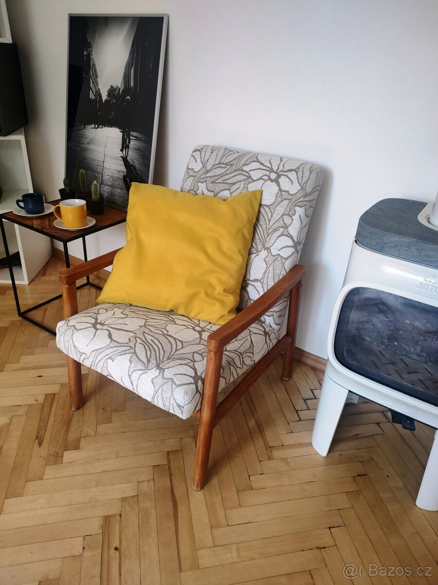 NOVÉ RETRO KŘESLO IKEA - PC 6400,- - 2