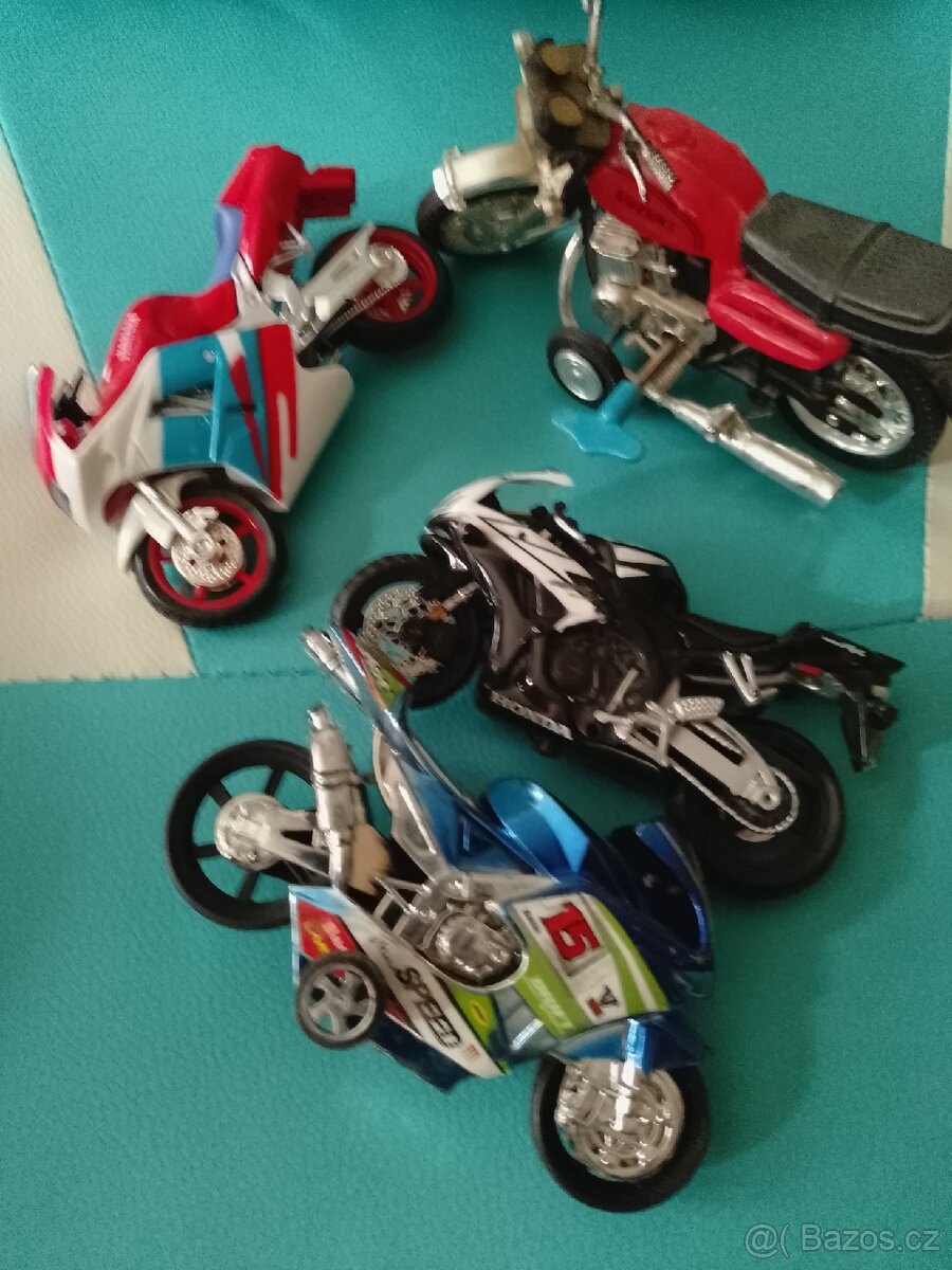 Prodám modely motorek - 2