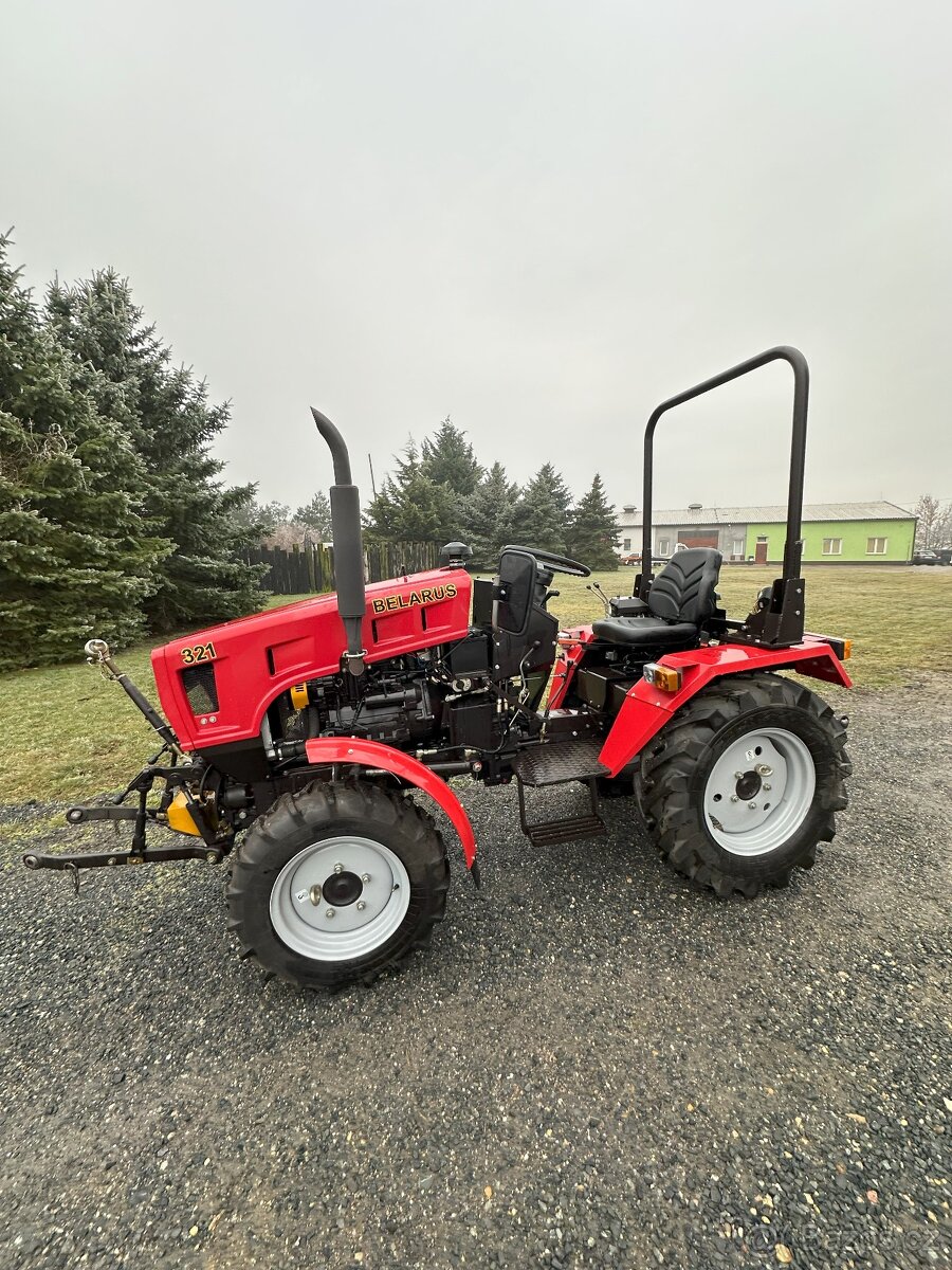 Traktor Belarus 321 - 2