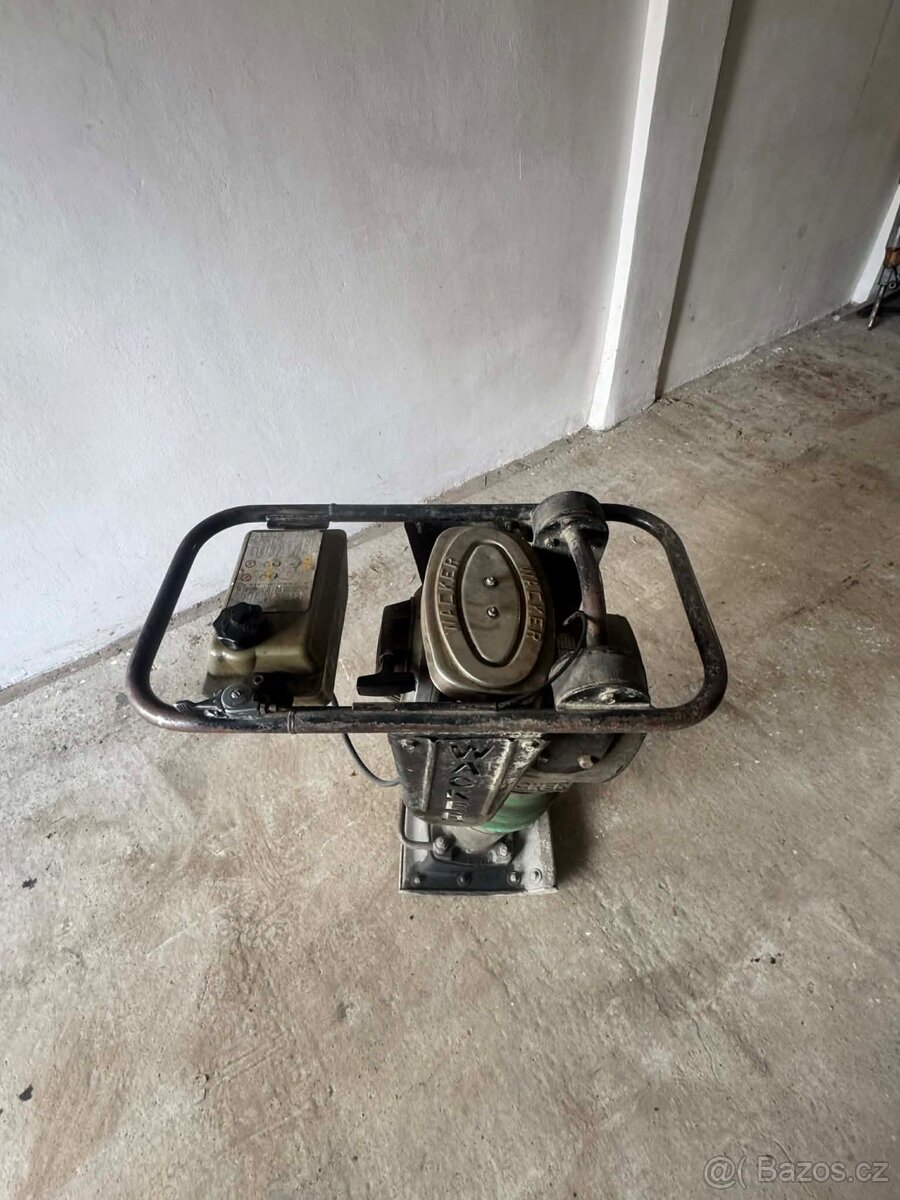 Eacker vibračni pech - 2