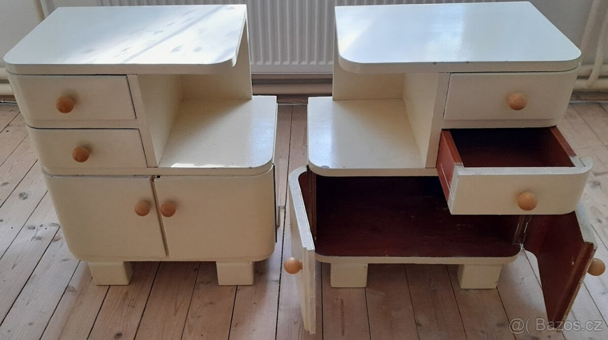 Stará skříň, postel a noční stolky - 2