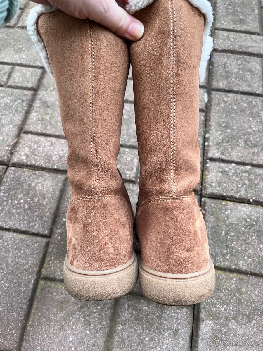 Dívčí zimní boty Geox. - 2