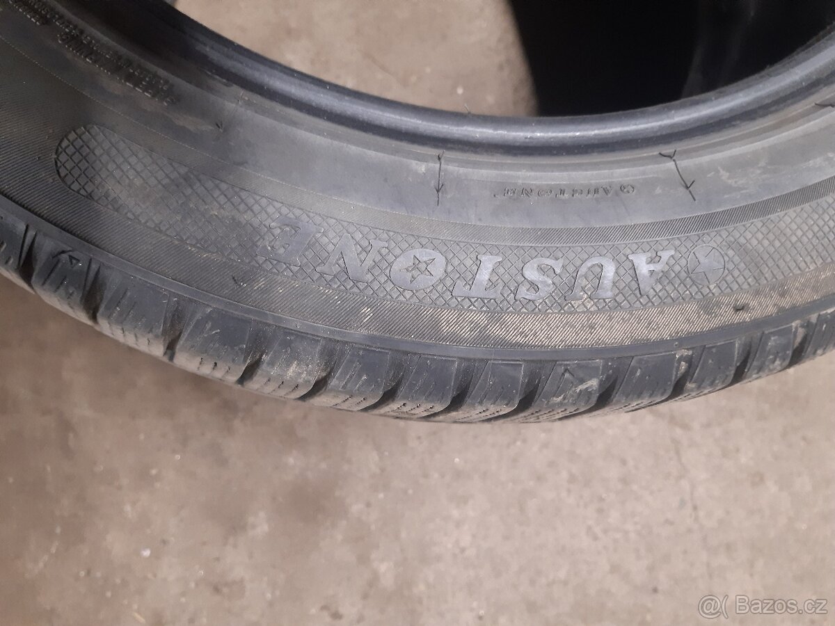 225/55R18 - 2