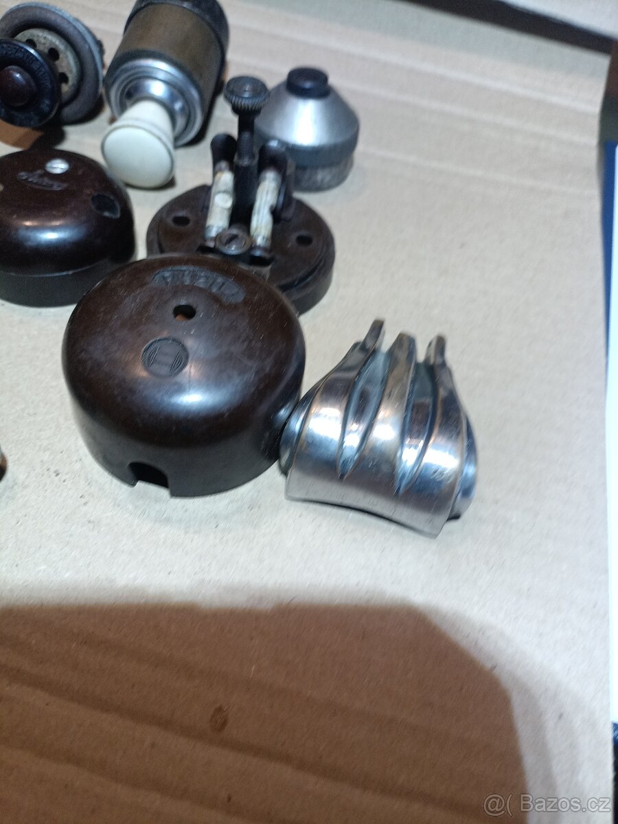 Bosch, PAL, Avion, Praga - 2