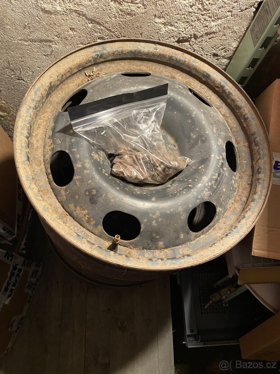 Plechové ráfky 4x108 ET25 + šrouby - 2