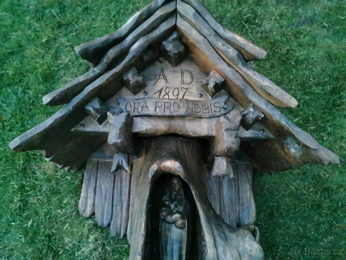 Dřevěná kaplička. - 2