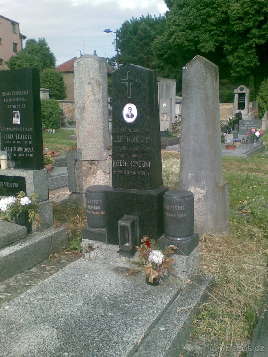 POMNÍK,HROBOVE MÍSTO - 2