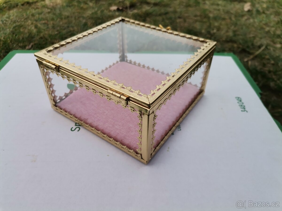 Šperkovnica ružová - 2