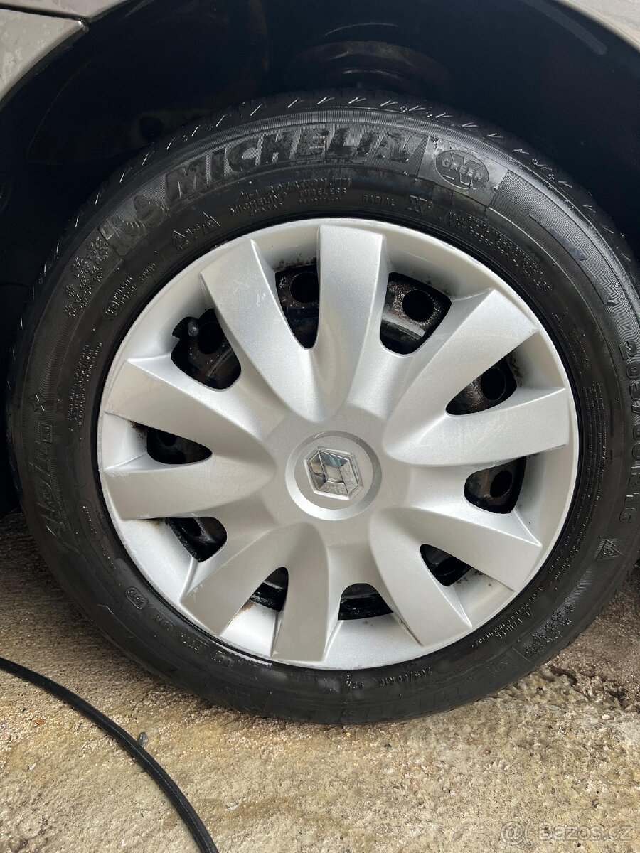 Renault Laguna 3 - 2