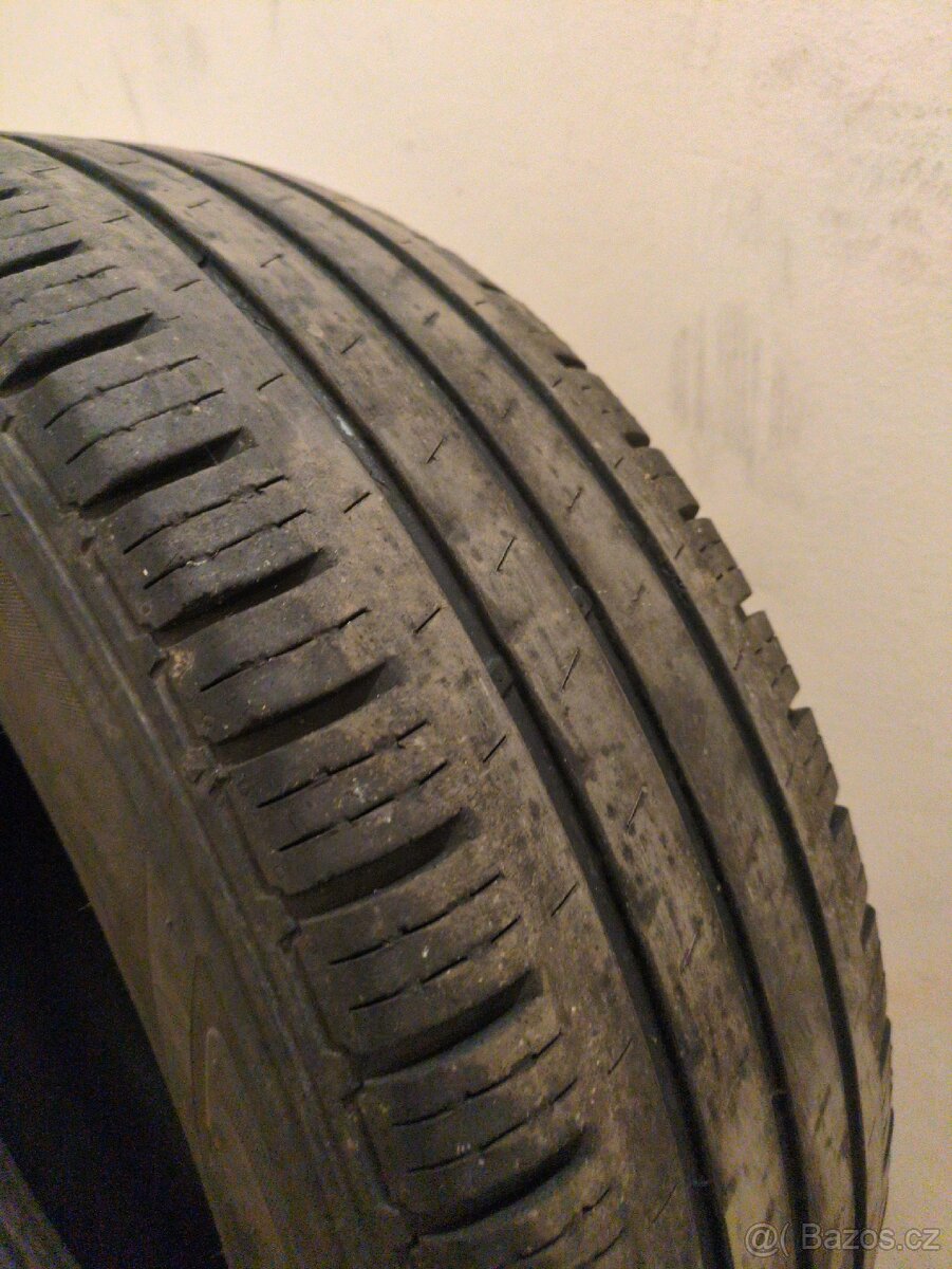 215/70R15C Hankook Vantra LT - 2