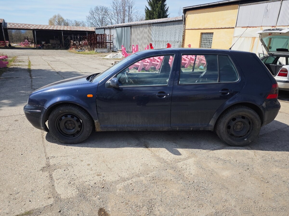 Volkswagen Golf lV ND - 2