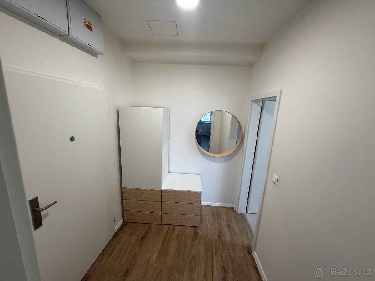 Pronájem bytu 1+kk, 43m2, novostavba v centru Vyškova - 2