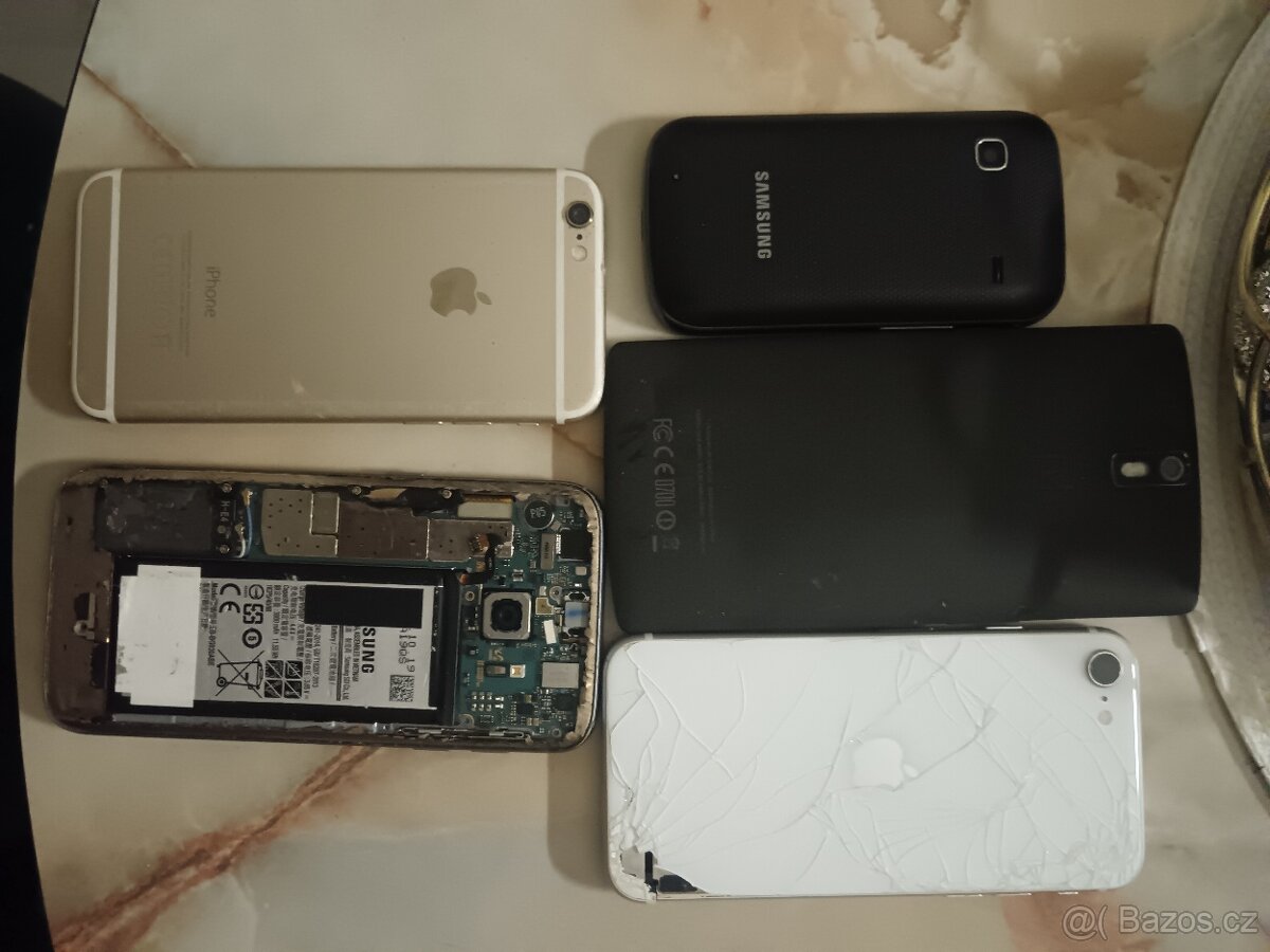 Telefony na náhradní díly - 2