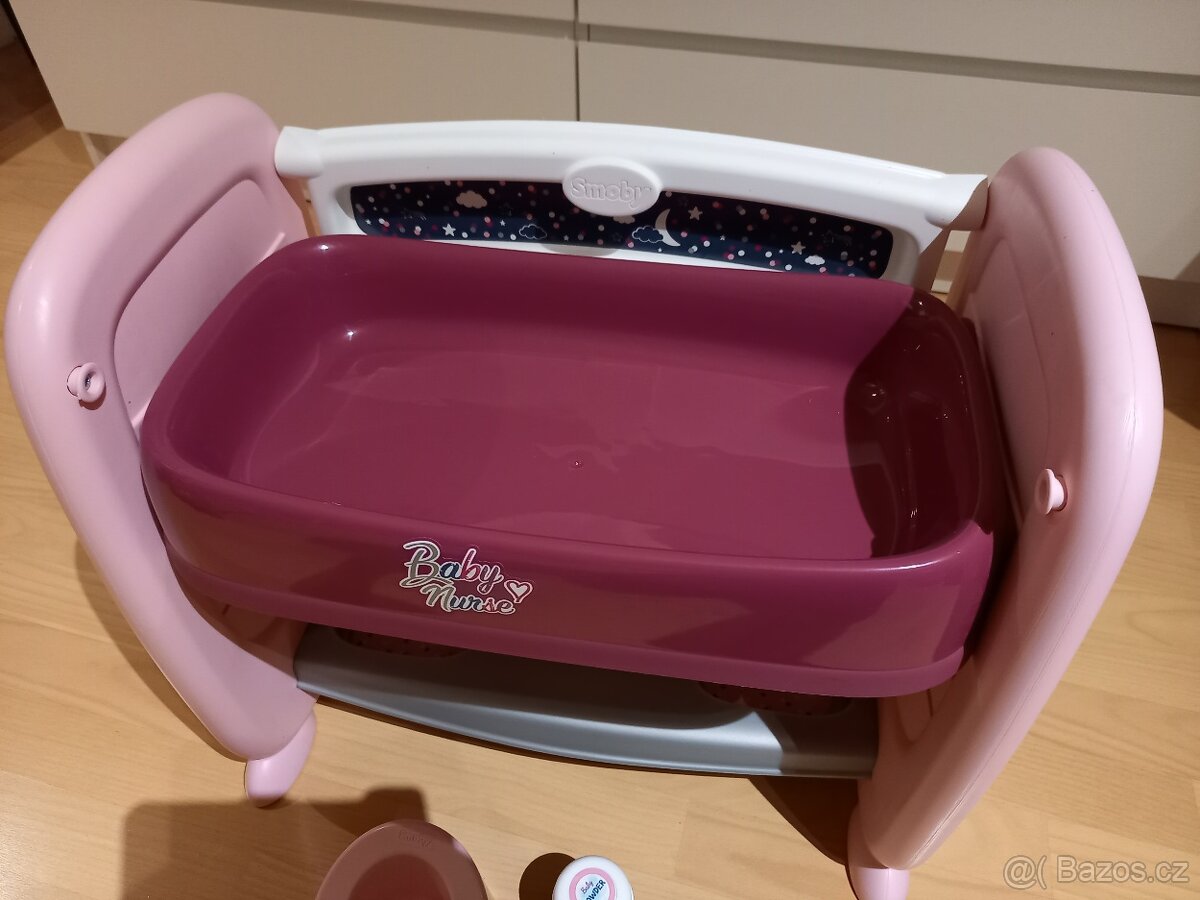 Postýlka pro panenku a přebalovací pult - 2