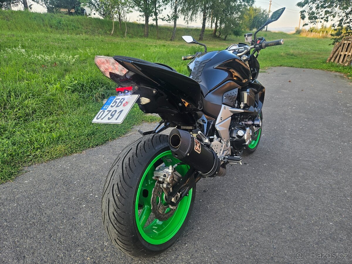 Kawasaki Z 1000 - 2