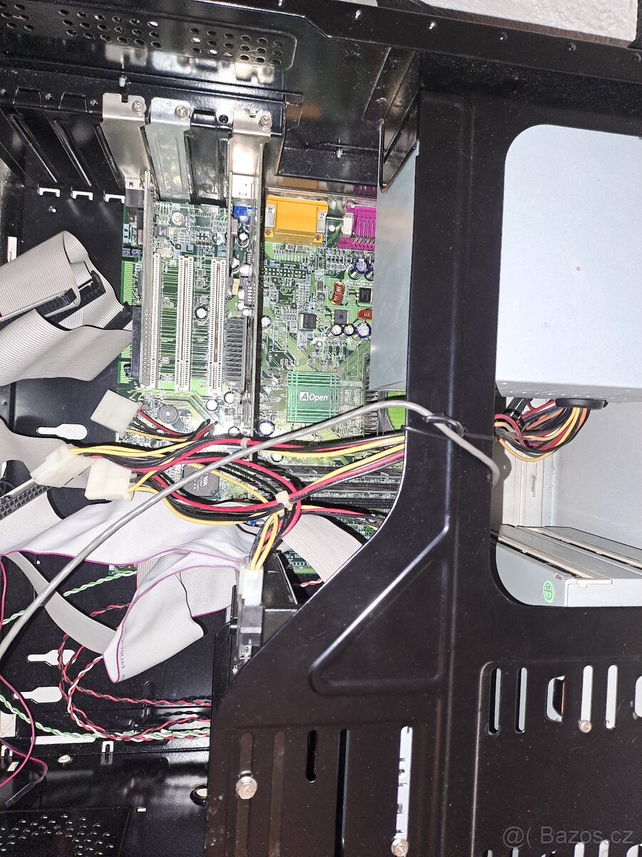 Prodám retro počítač na CPU Duron 700Mhz - 2