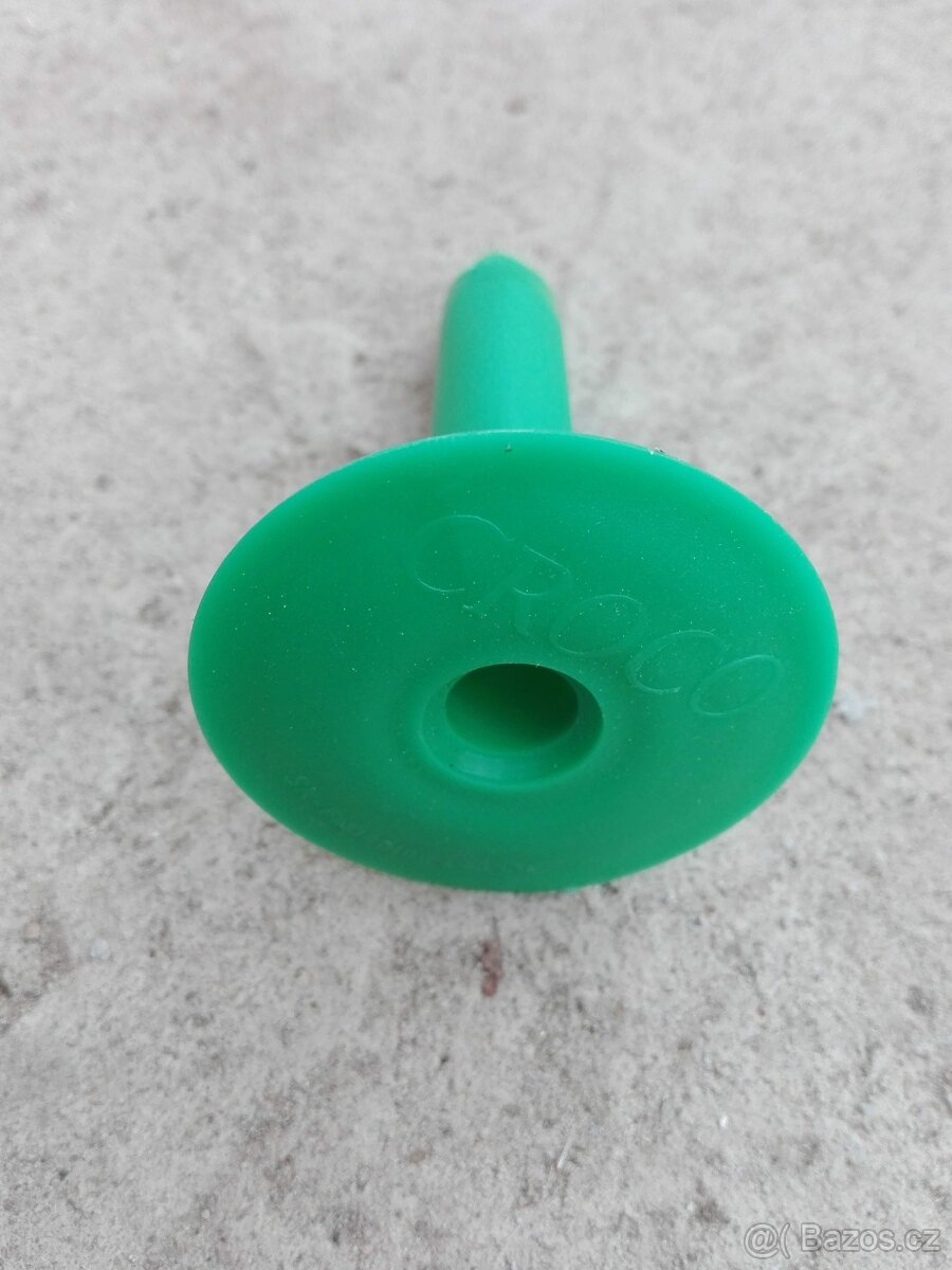 střešní hmoždinka pro folie - 2