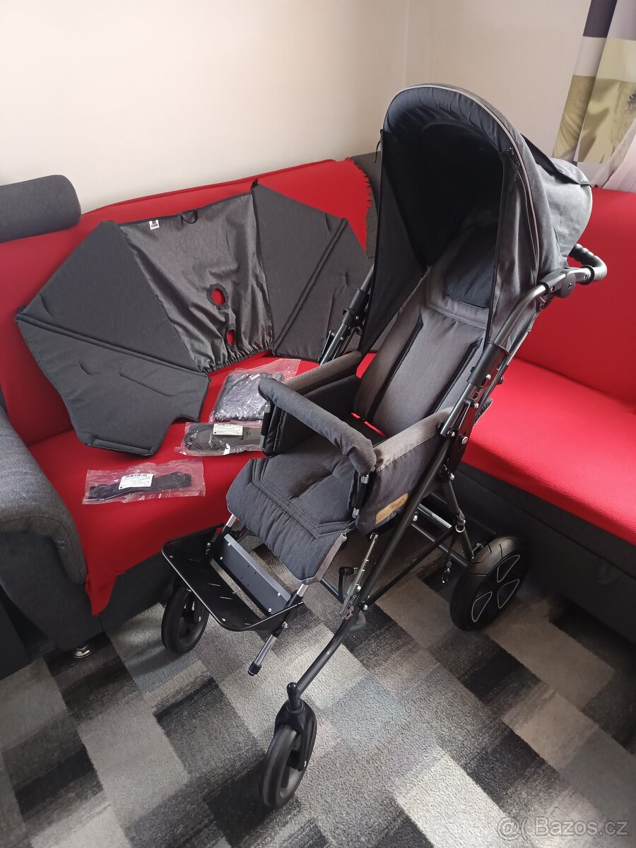 NOVÝ kočárek do 10let/40kg - 2