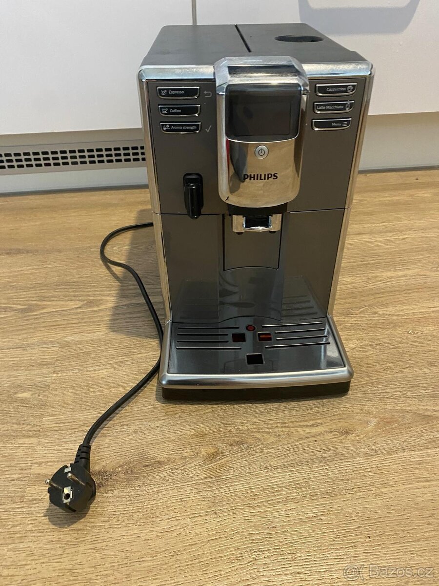 Kávovar Espresso Philips EP5334/10 - 2