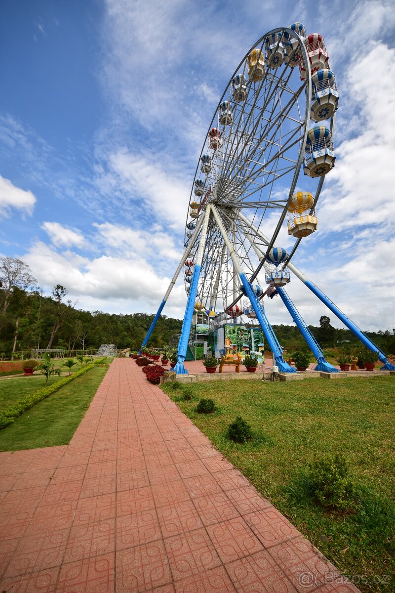 SIGMA 8-16 mm f/4,5-5,6 DC HSM pro Nikon DX - 2