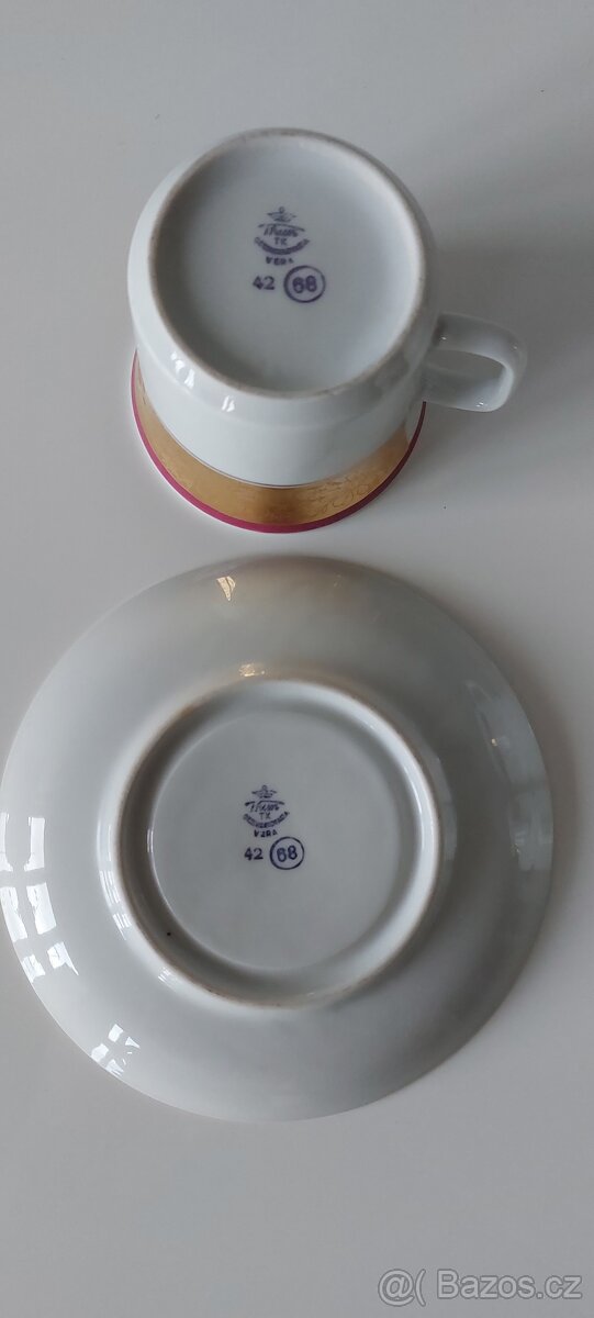 Sada šálků a podšálků - 2