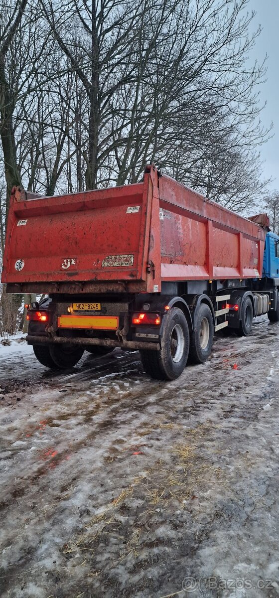 Traktorový návěs - 2